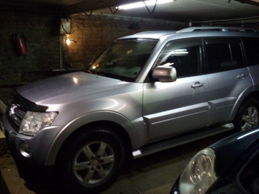 Mitsubishi Pajero 4 3.2L TD (4M41) - Внешний вид автомобиля