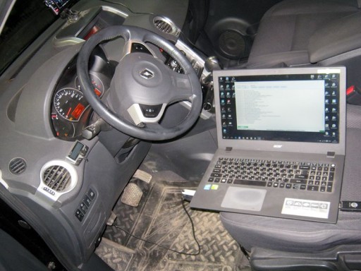 Renault Koleos 2.5L (2TR703) - Процедура чип-тюнинга через диагностический разъём OBDII