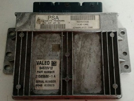 Sagem S2000PL4FC5 - Внешний вид ЭБУ двигателя Valeo