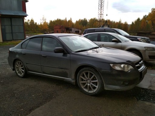 Subaru Legacy B4 3.0L - Внешний вид автомобиля