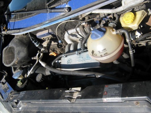 VW Transporter T4 2.5L (AVT, Simos 3.5) - Вид двигателя